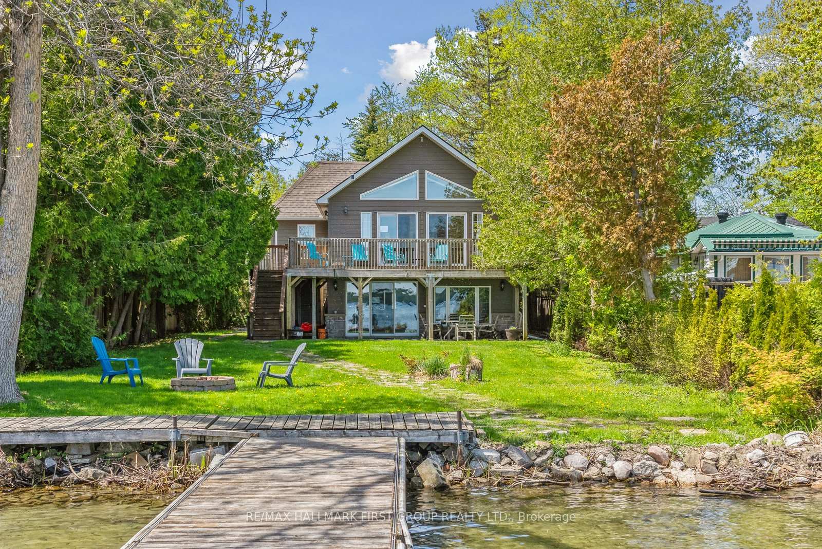 Photo of 2807 Lakeside Drive