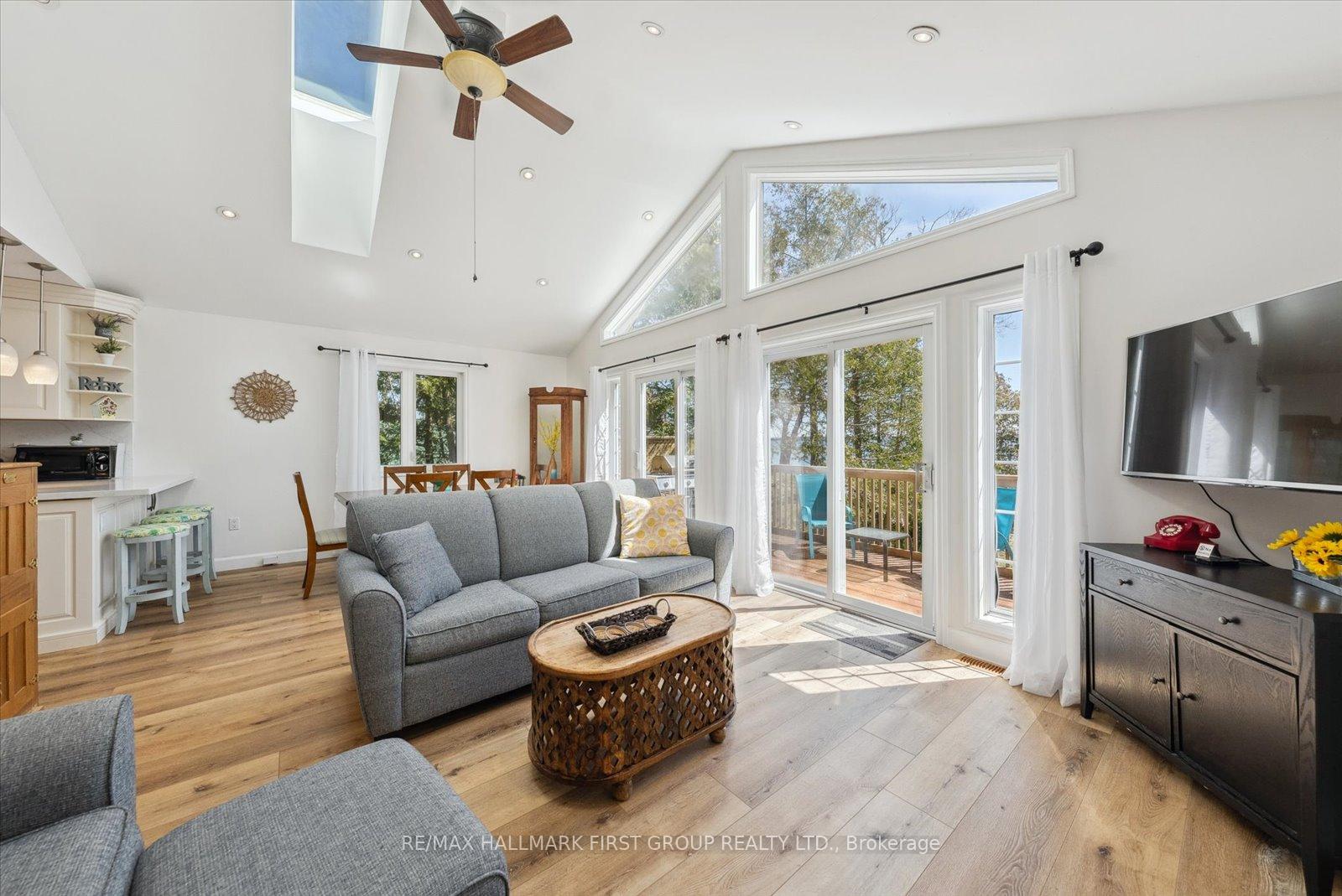 Photo 4 of 2807 Lakeside Drive, Severn, West Shore — HOMEH
