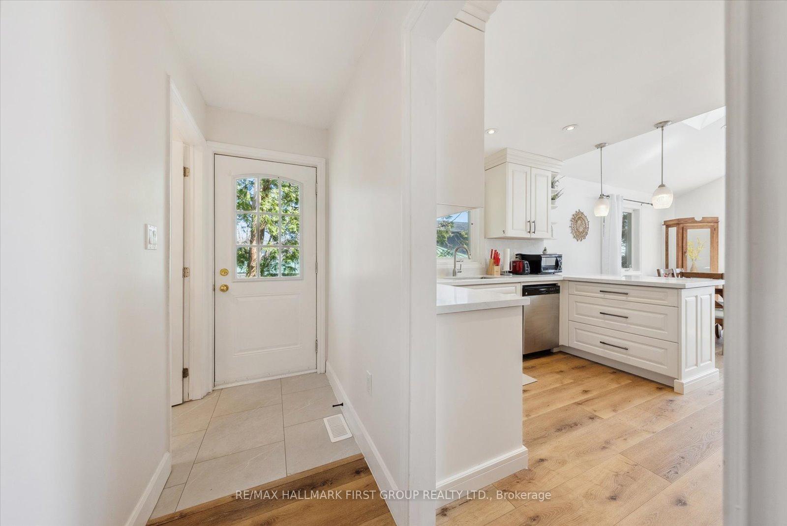 Photo 13 of 2807 Lakeside Drive, Severn, West Shore — HOMEH