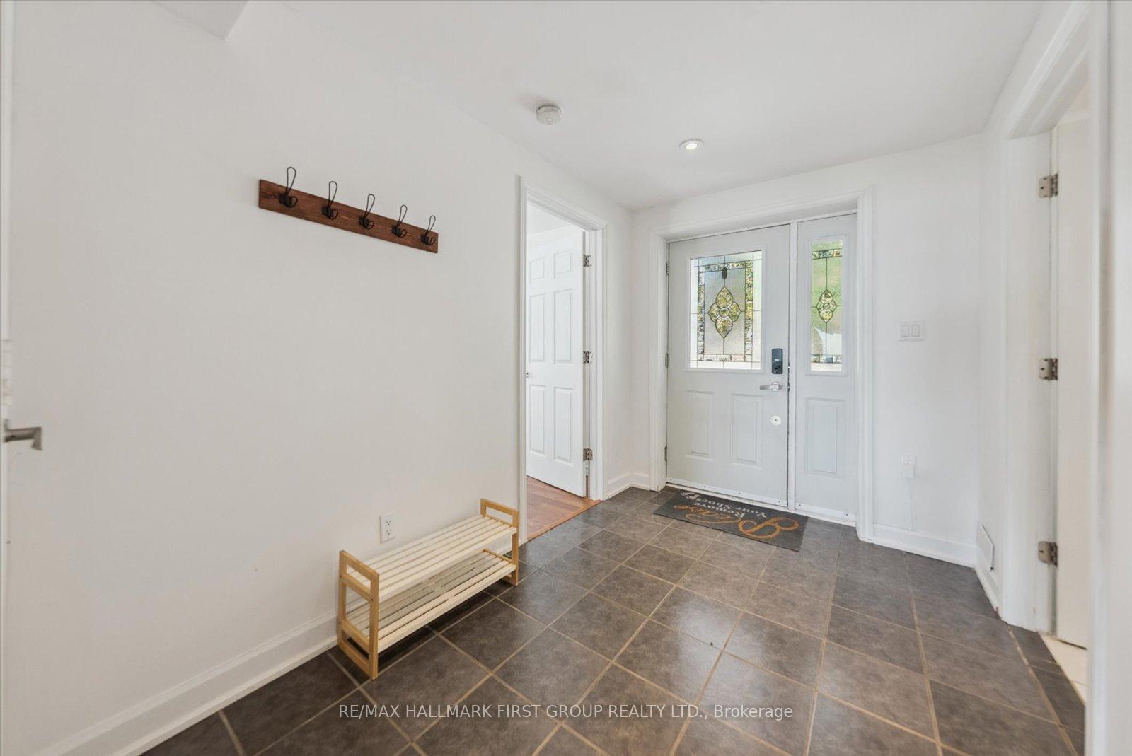 Photo 25 of 2807 Lakeside Drive, Severn, West Shore — HOMEH