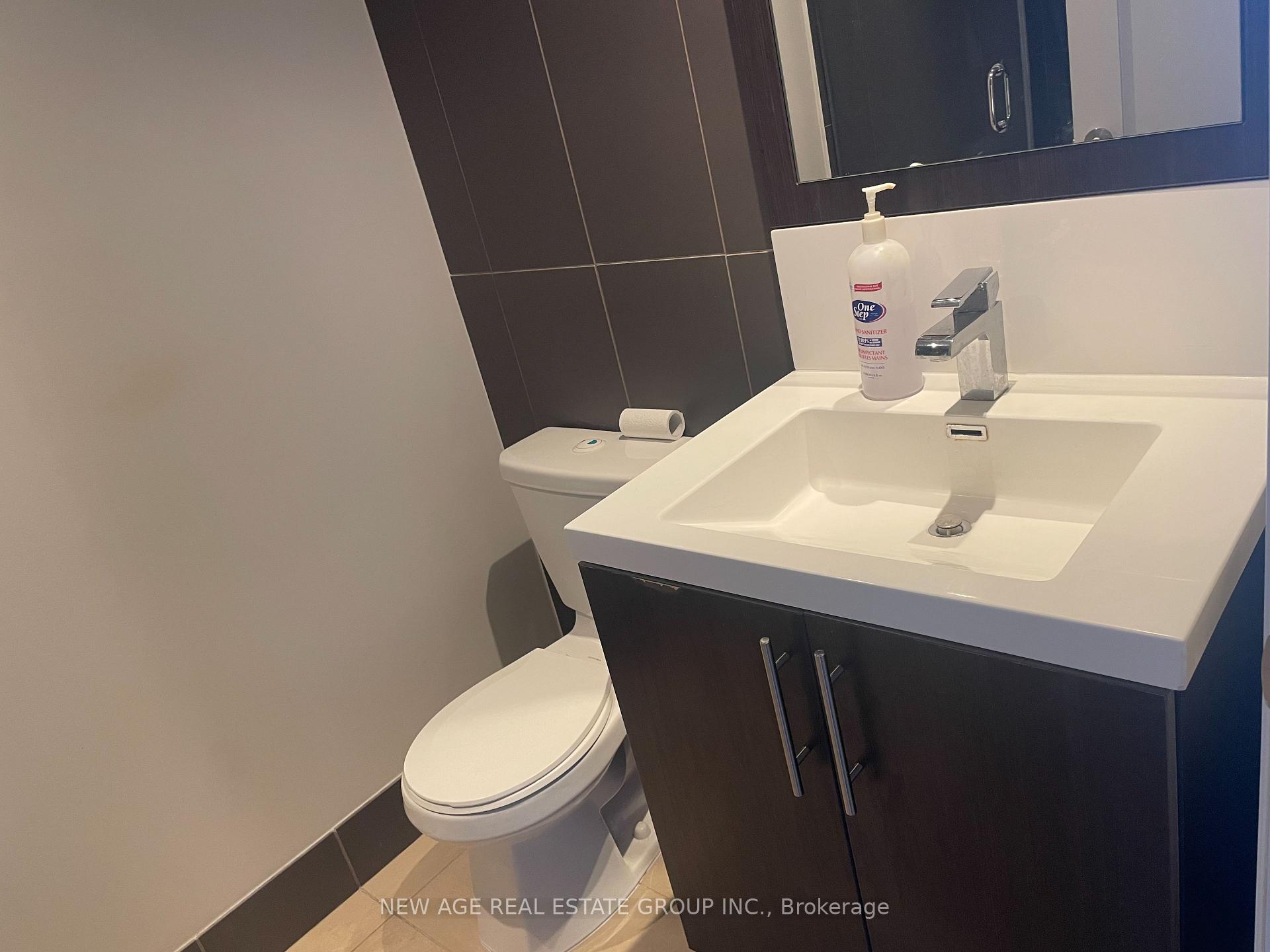 Photo 6 of Unit 2419, 5 Sheppard Avenue E, North York, Willowdale East — HOMEH