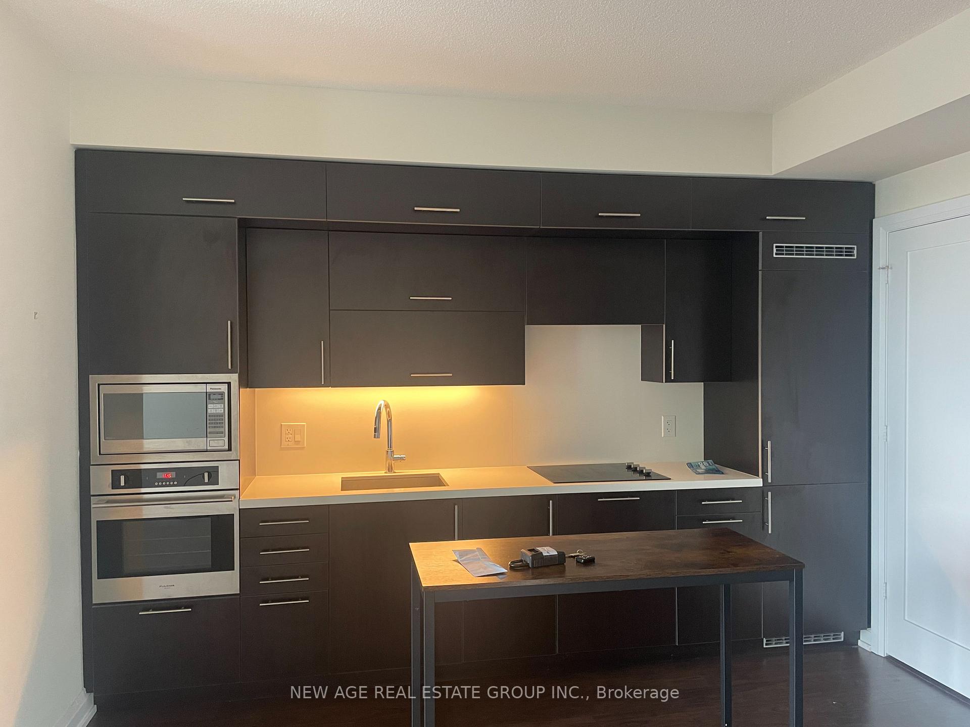 Photo 5 of Unit 2419, 5 Sheppard Avenue E, North York, Willowdale East — HOMEH
