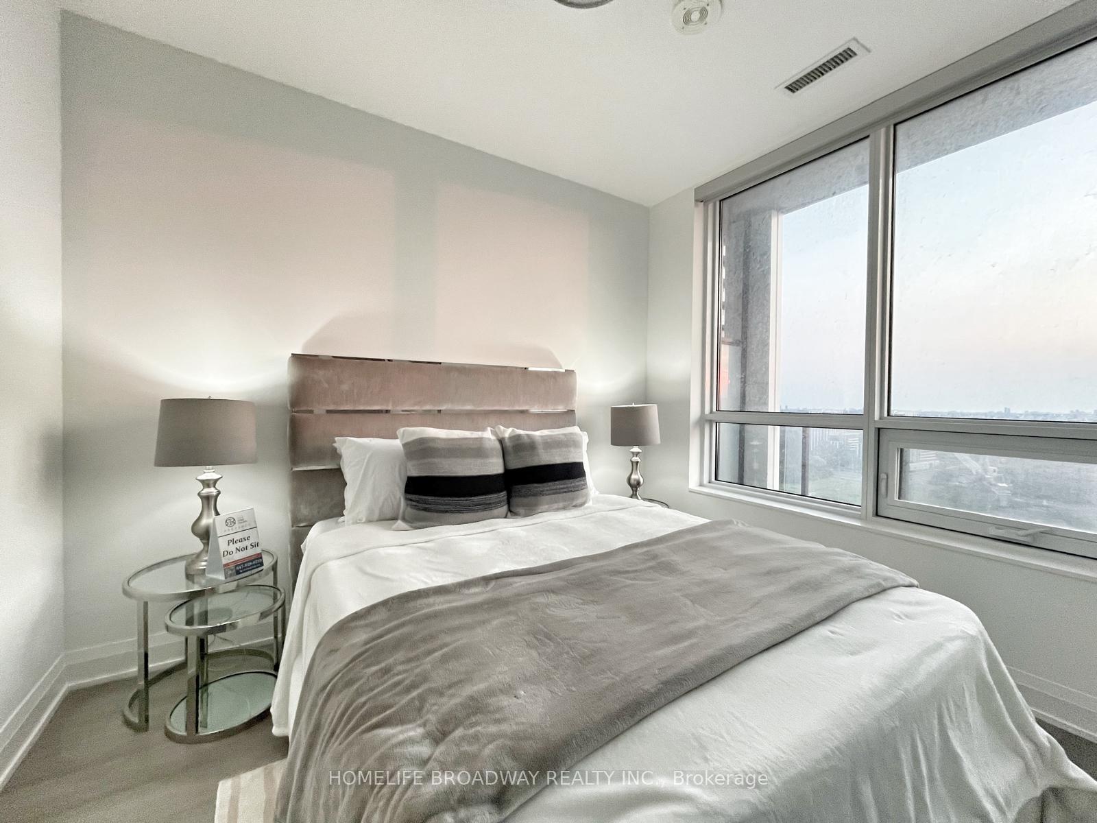 Photo 18 of Unit 2307, 18 Water Walk Drive, Markham, Unionville — HOMEH
