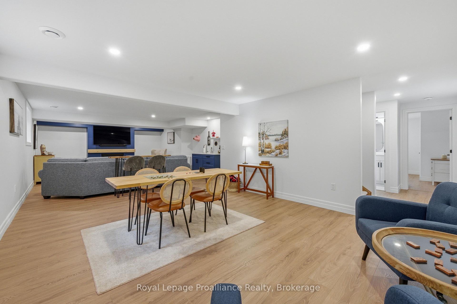 Photo 27 of 48 Deerview Drive, Quinte West, Murray Ward — HOMEH