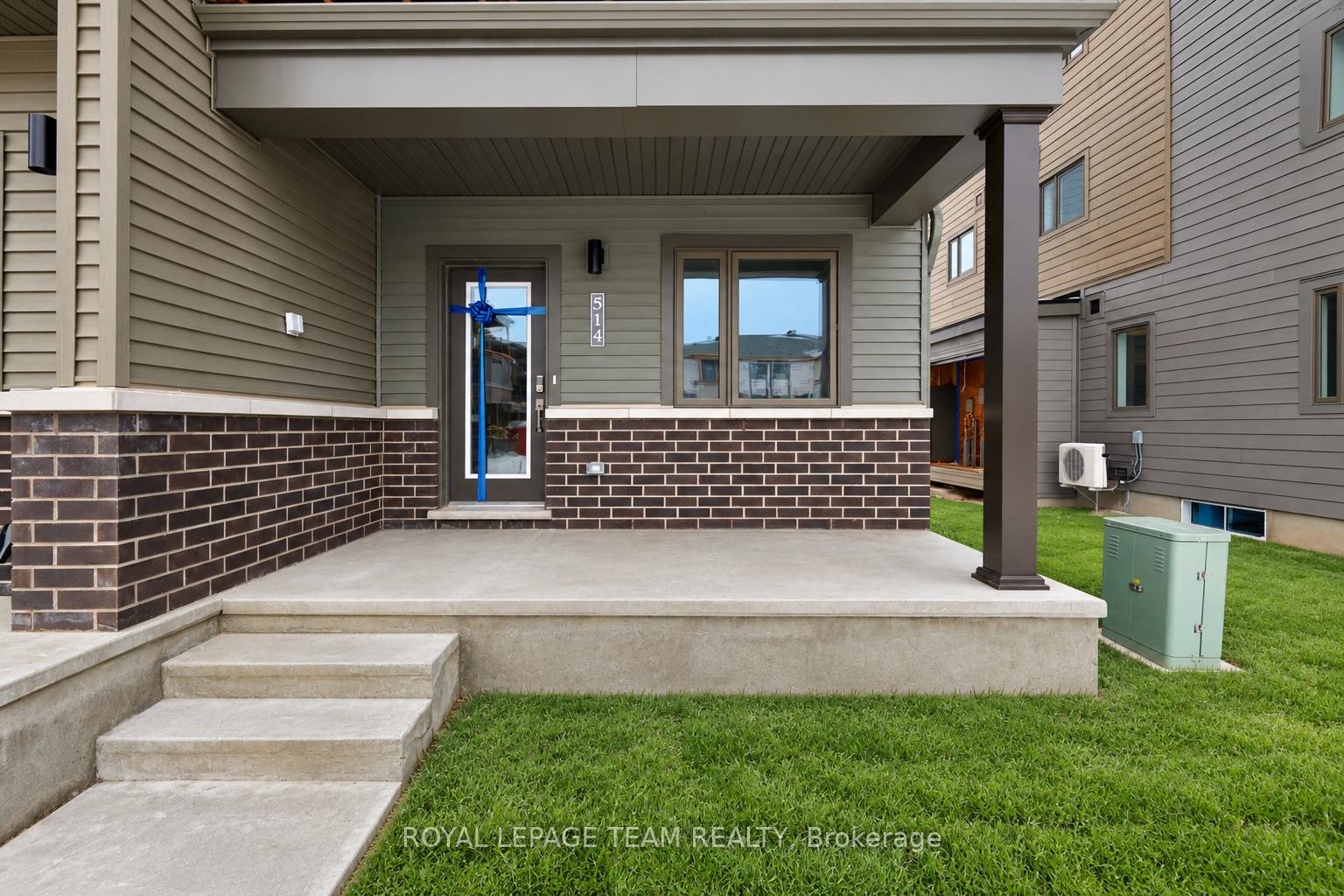 Photo 2 of 514 Lillian Freiman Pvt, Ottawa, Barrhaven - Half Moon Bay — HOMEH