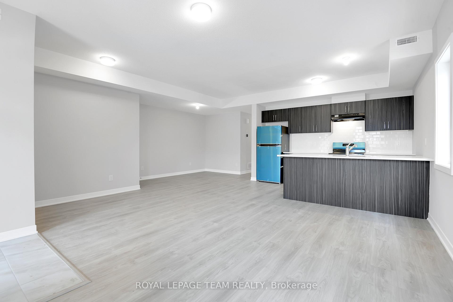 Photo 7 of 514 Lillian Freiman Pvt, Ottawa, Barrhaven - Half Moon Bay — HOMEH