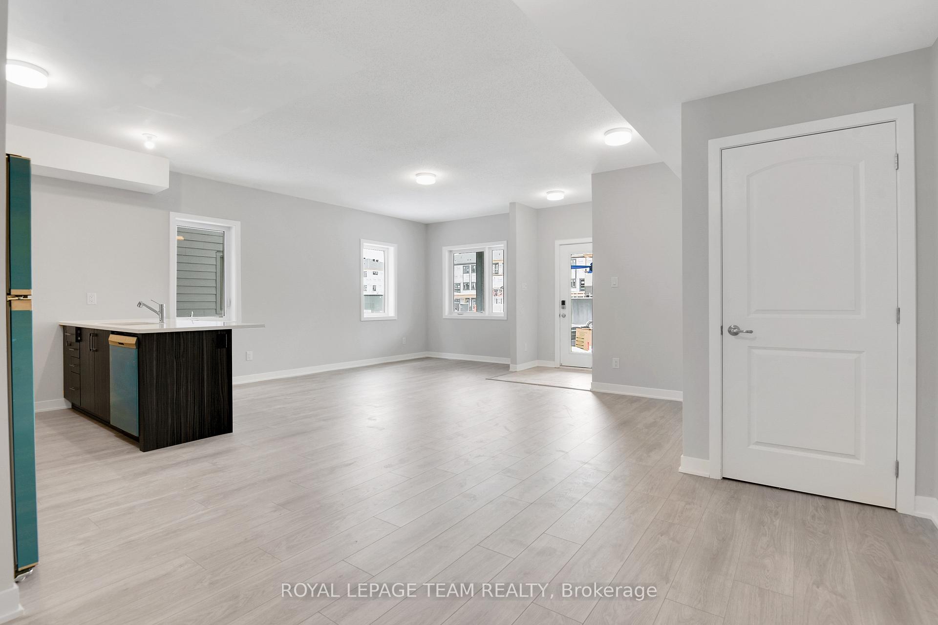 Photo 10 of 514 Lillian Freiman Pvt, Ottawa, Barrhaven - Half Moon Bay — HOMEH