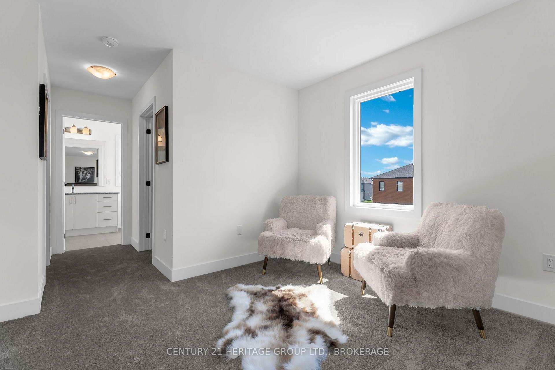 Photo 34 of 48 Dusenbury Drive, Loyalist, Lennox and Addington - South — HOMEH