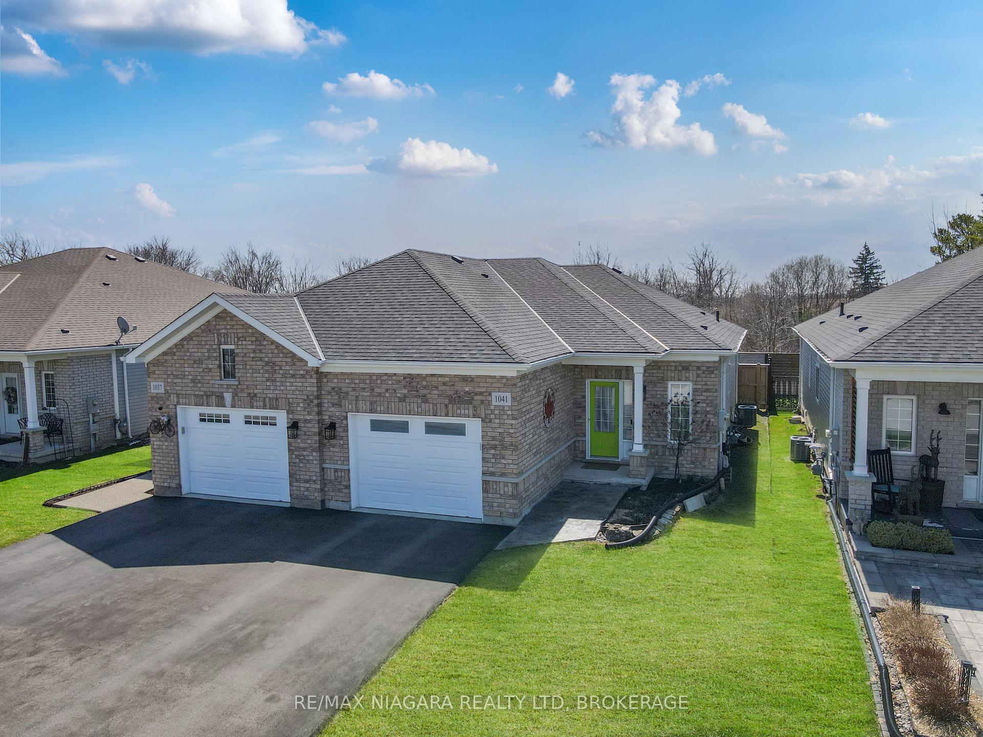 Photo of 1041 Meadowood Street