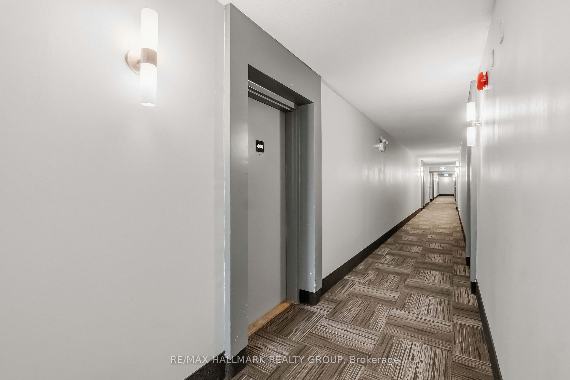 Photo 4 of Unit 400, 218 Viewmount Drive, Ottawa, Borden Farm/Stewart Farm/Carleton Heights/Parkwood Hills — HOMEH