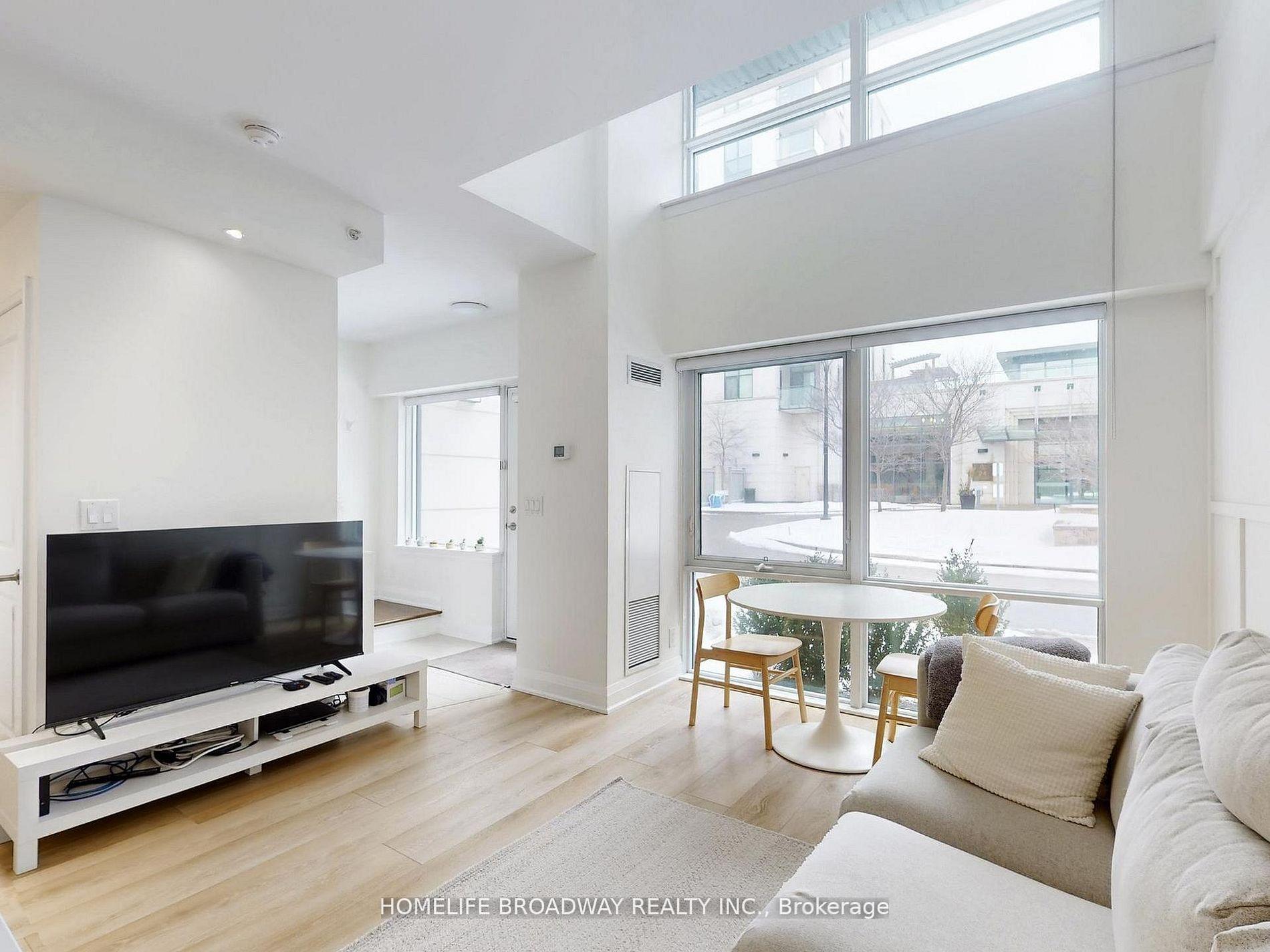 Photo 4 of Unit 112, 24 Woodstream Boulevard, Vaughan, Vaughan Grove — HOMEH