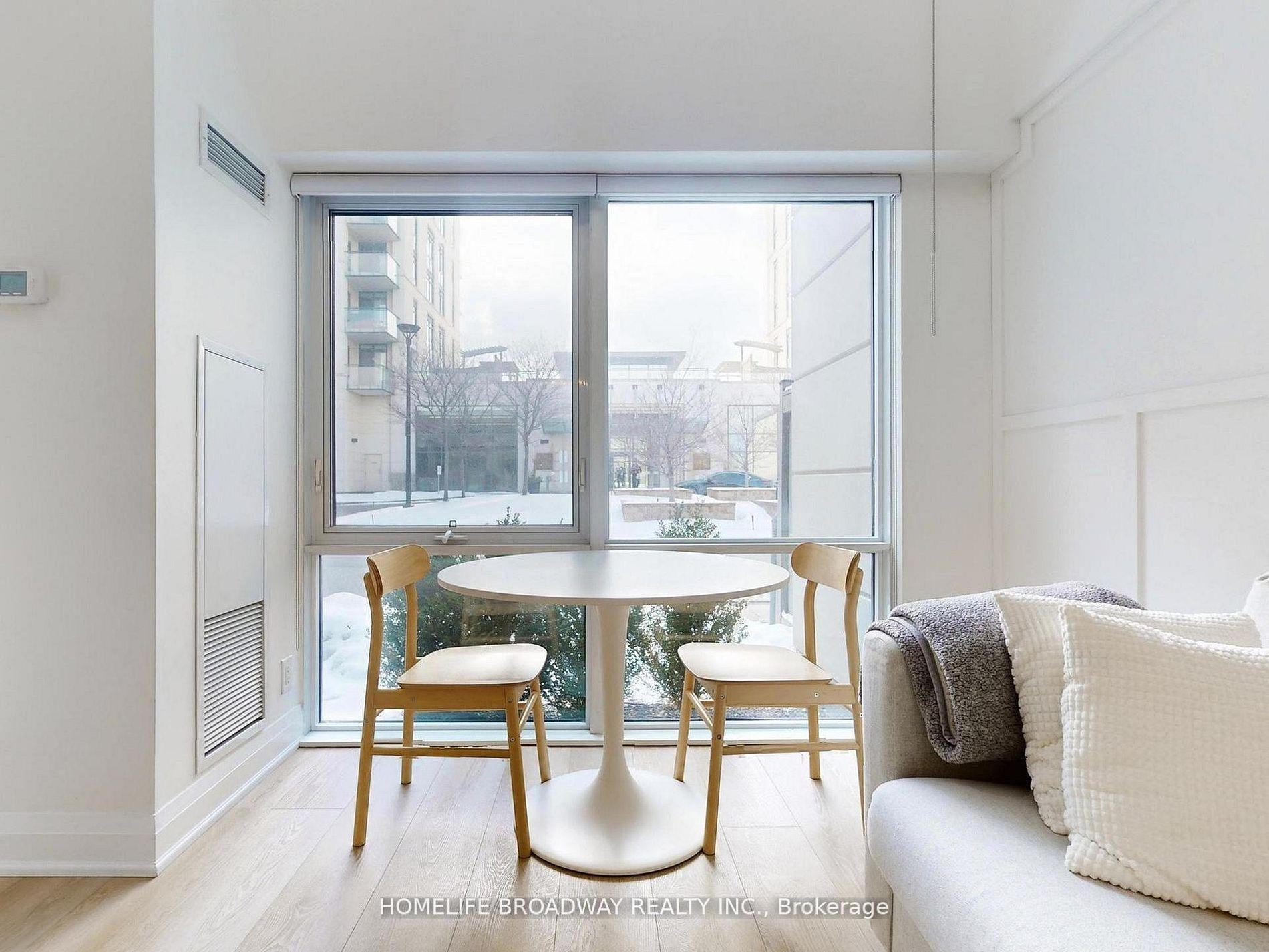 Photo 7 of Unit 112, 24 Woodstream Boulevard, Vaughan, Vaughan Grove — HOMEH