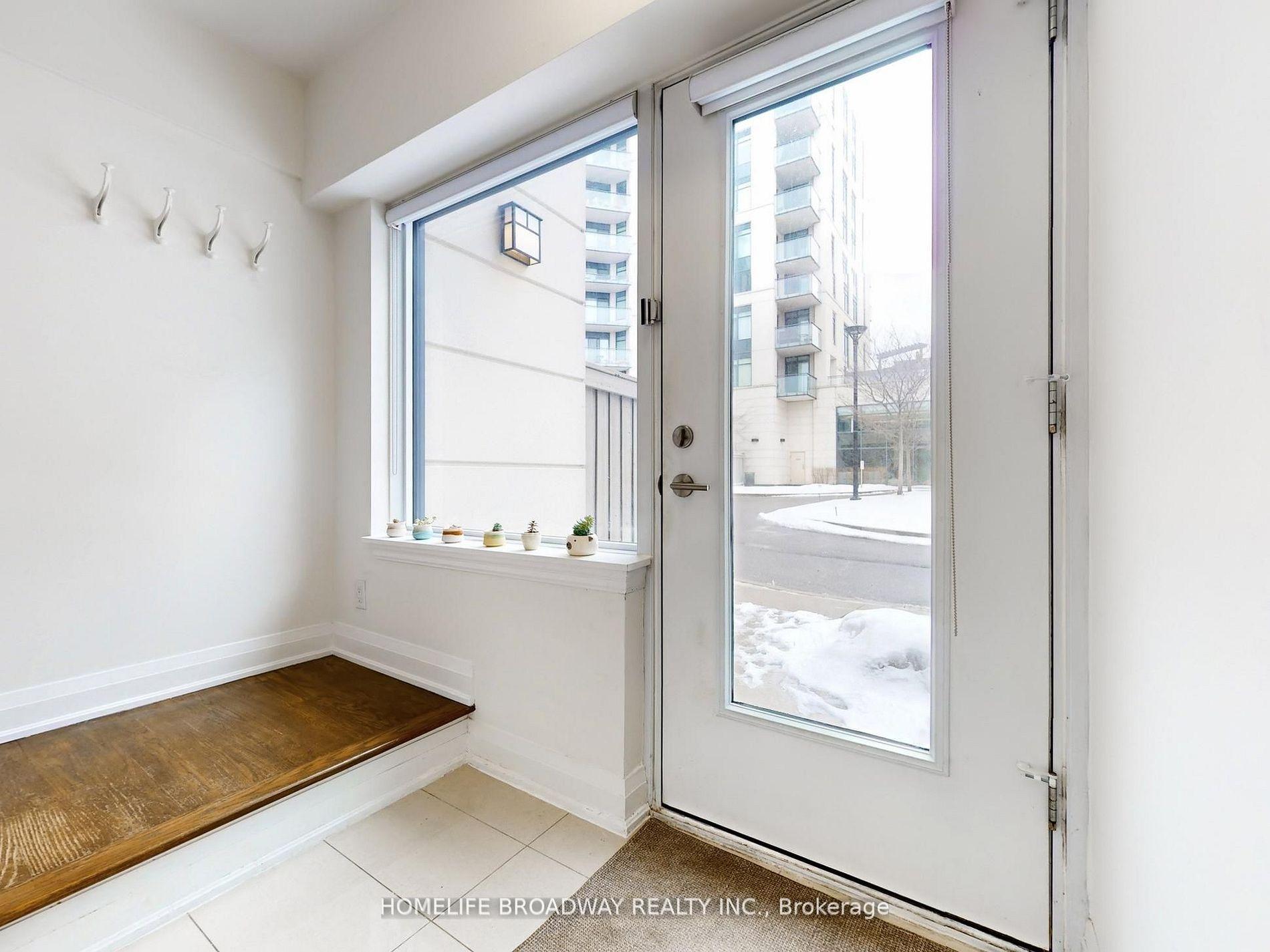 Photo 16 of Unit 112, 24 Woodstream Boulevard, Vaughan, Vaughan Grove — HOMEH
