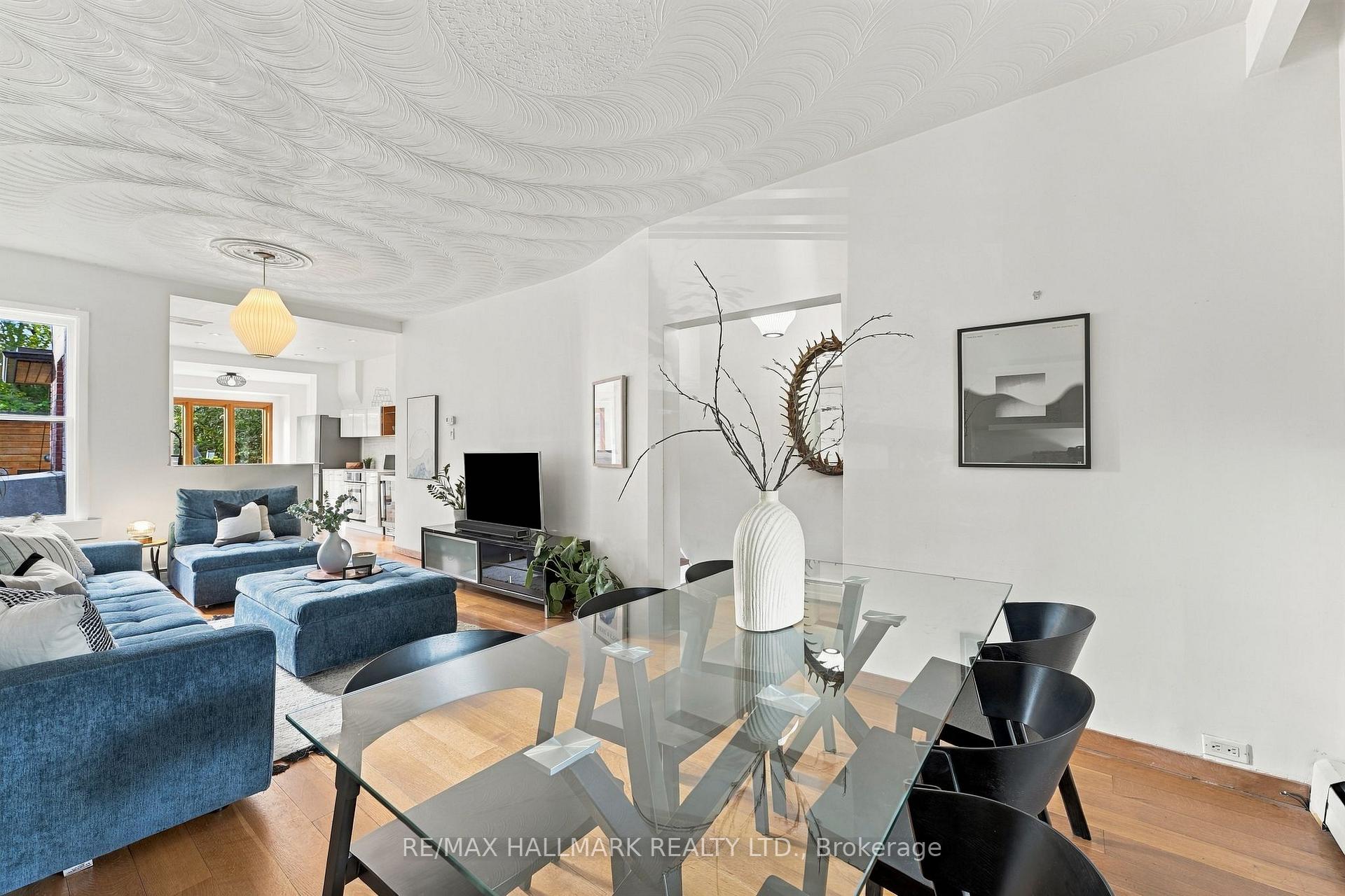 Photo 9 of 31 Wright Avenue, Toronto, Roncesvalles — HOMEH