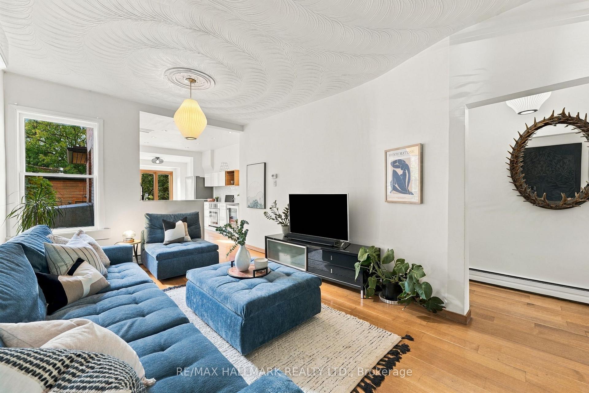 Photo 13 of 31 Wright Avenue, Toronto, Roncesvalles — HOMEH