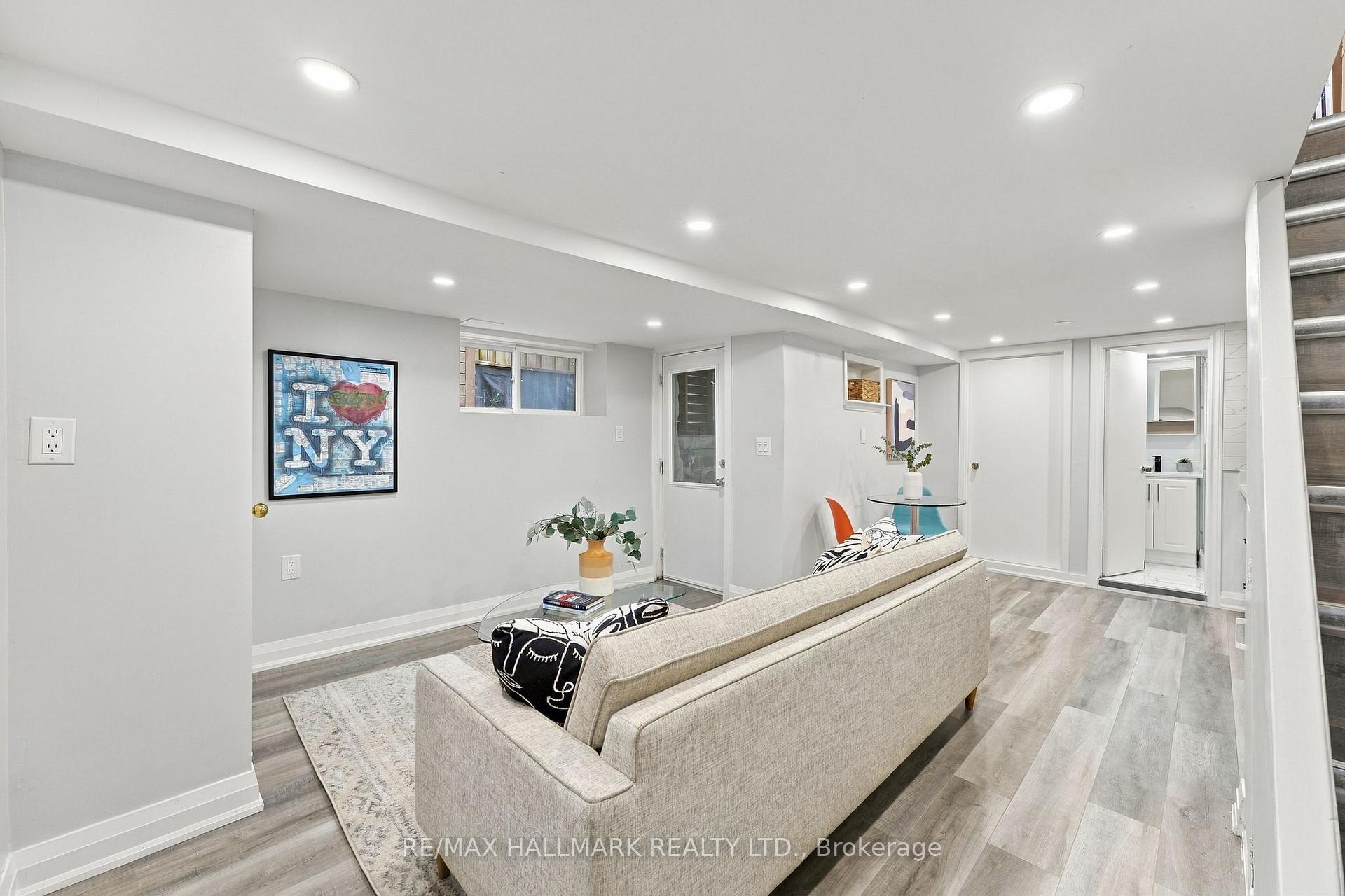 Photo 40 of 31 Wright Avenue, Toronto, Roncesvalles — HOMEH