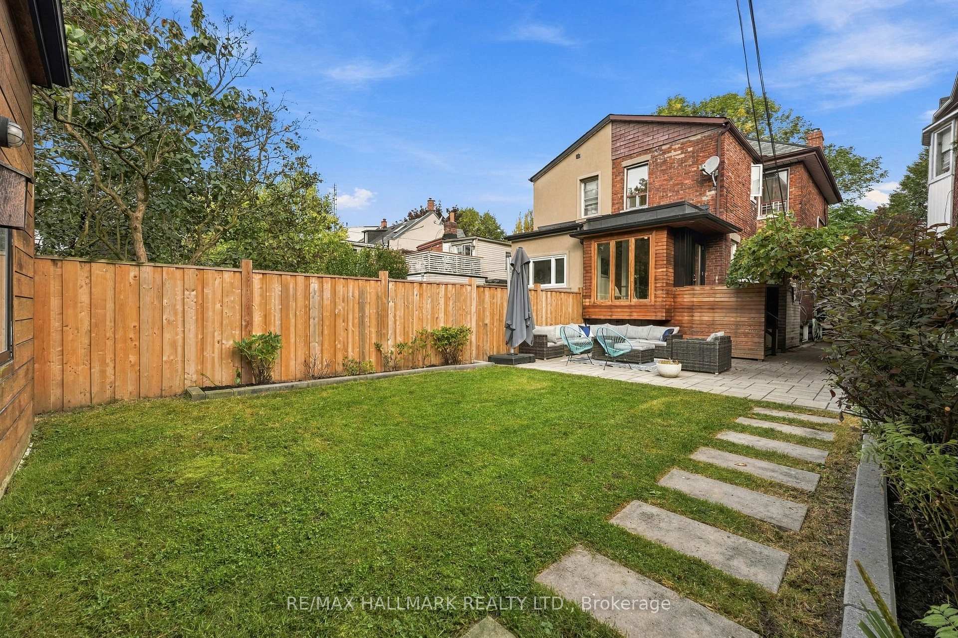 Photo 52 of 31 Wright Avenue, Toronto, Roncesvalles — HOMEH