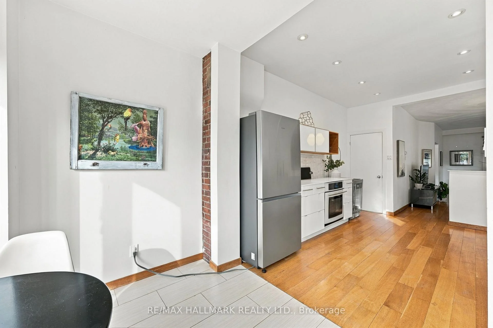 Photo 20 of 31 Wright Avenue, Toronto, Roncesvalles — HOMEH
