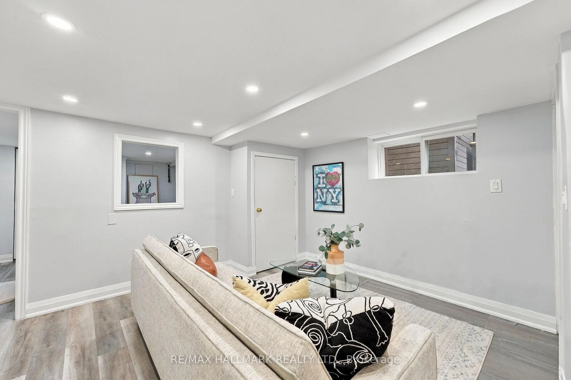 Photo 42 of 31 Wright Avenue, Toronto, Roncesvalles — HOMEH