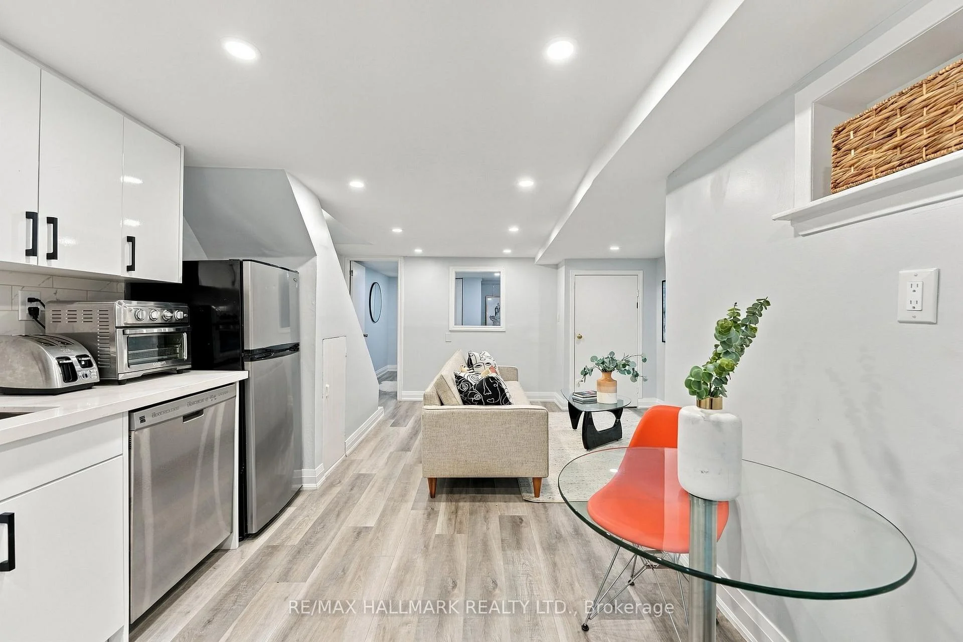 Photo 50 of 31 Wright Avenue, Toronto, Roncesvalles — HOMEH