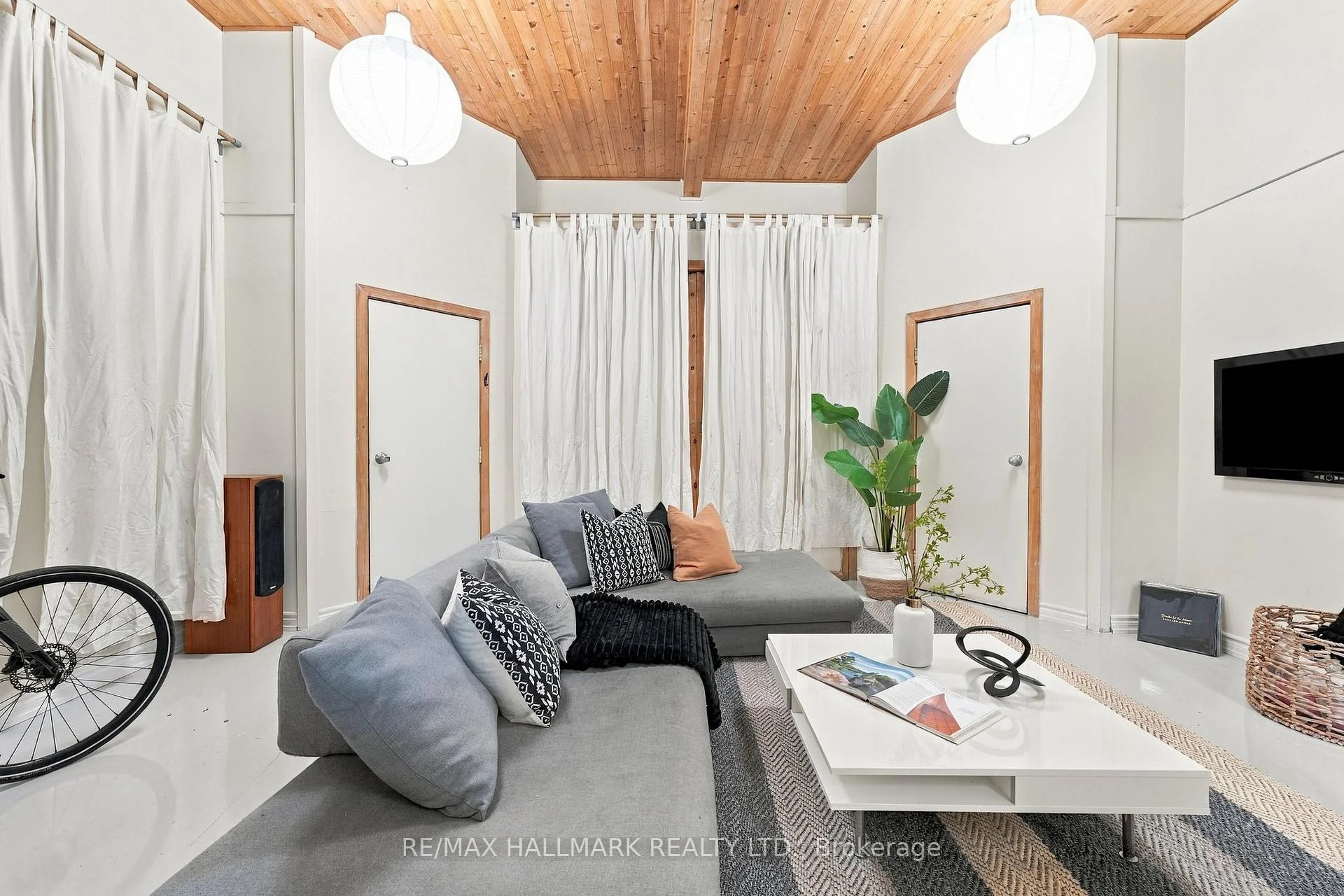 Photo 71 of 31 Wright Avenue, Toronto, Roncesvalles — HOMEH