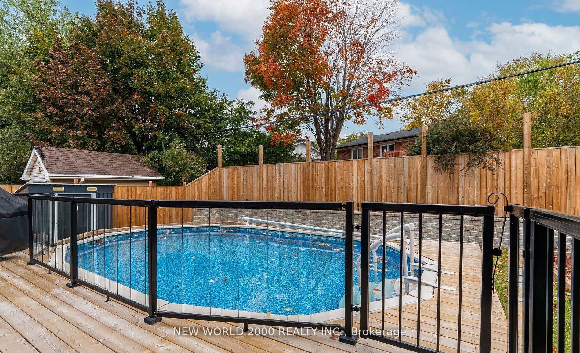 Photo 27 of 920 Greenwood Crescent, Whitby, Downtown Whitby — HOMEH