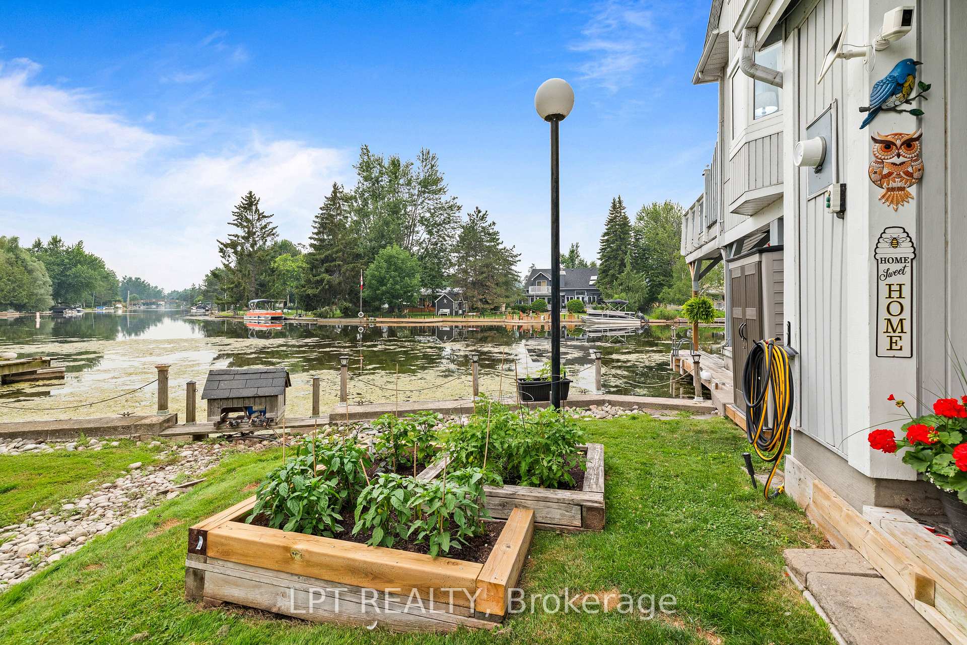 Photo 10 of Unit 1, 30 Laguna Parkway, Ramara, Rural Ramara — HOMEH