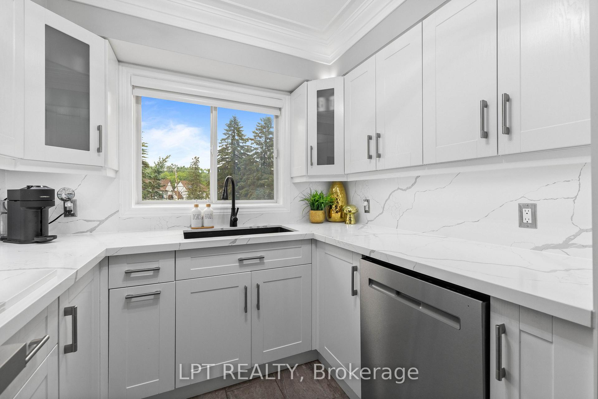 Photo 29 of Unit 1, 30 Laguna Parkway, Ramara, Rural Ramara — HOMEH