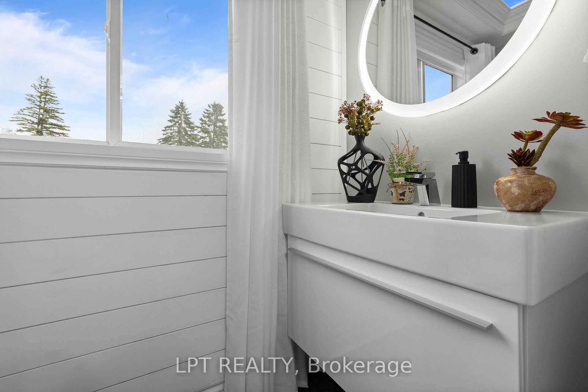 Photo 31 of Unit 1, 30 Laguna Parkway, Ramara, Rural Ramara — HOMEH