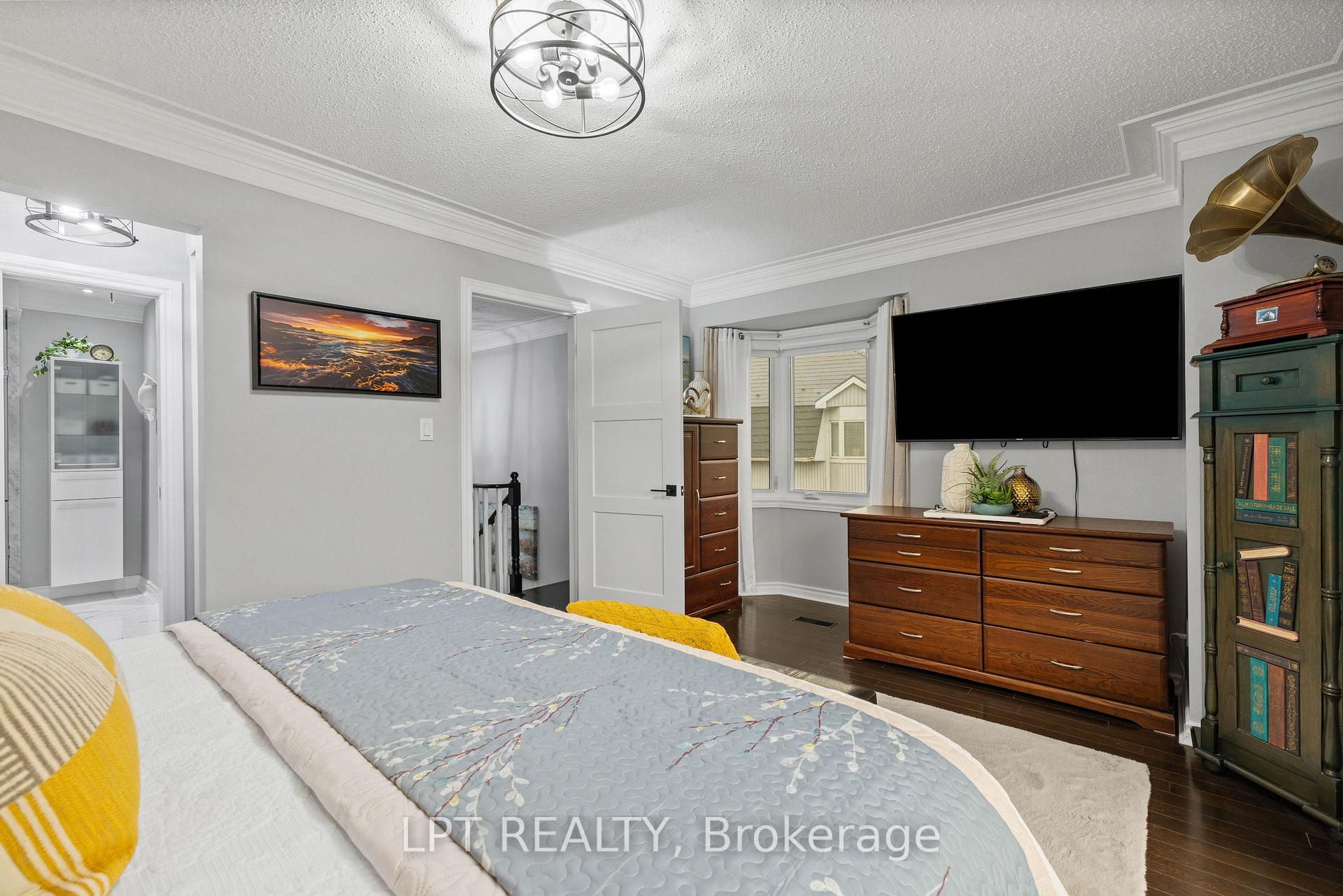 Photo 37 of Unit 1, 30 Laguna Parkway, Ramara, Rural Ramara — HOMEH