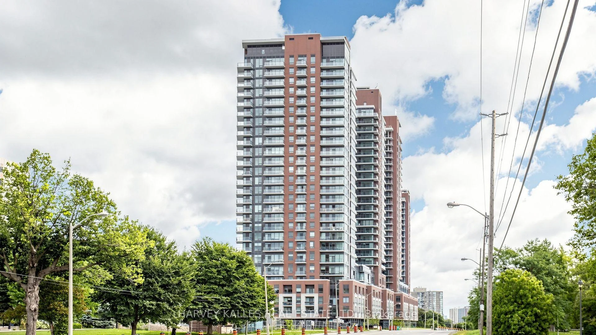 Front of Unit 2220, 4010 Eglinton Avenue W