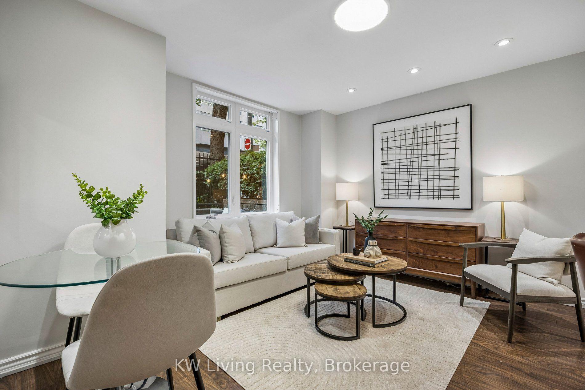 Photo 3 of Unit 3, 87 Lillian Street, Toronto, Mount Pleasant West — HOMEH