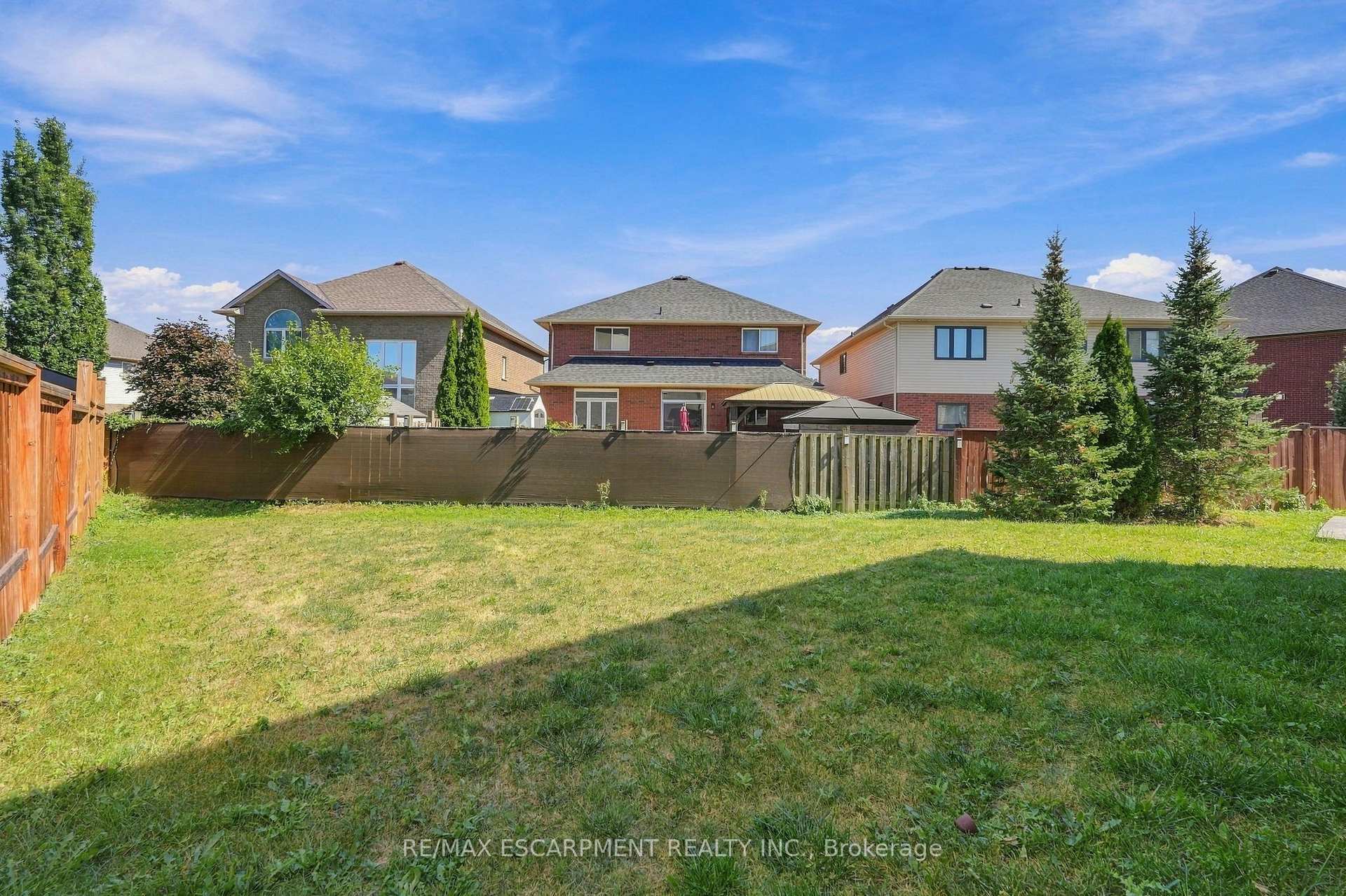 Photo 42 of 88 Eringate Court, Hamilton, Stoney Creek Mountain — HOMEH