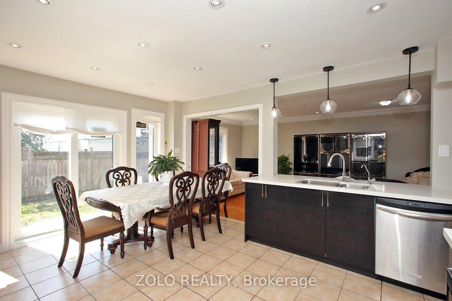 Photo 6 of 37 Sewells Lane S, Brampton, Fletcher's Meadow — HOMEH