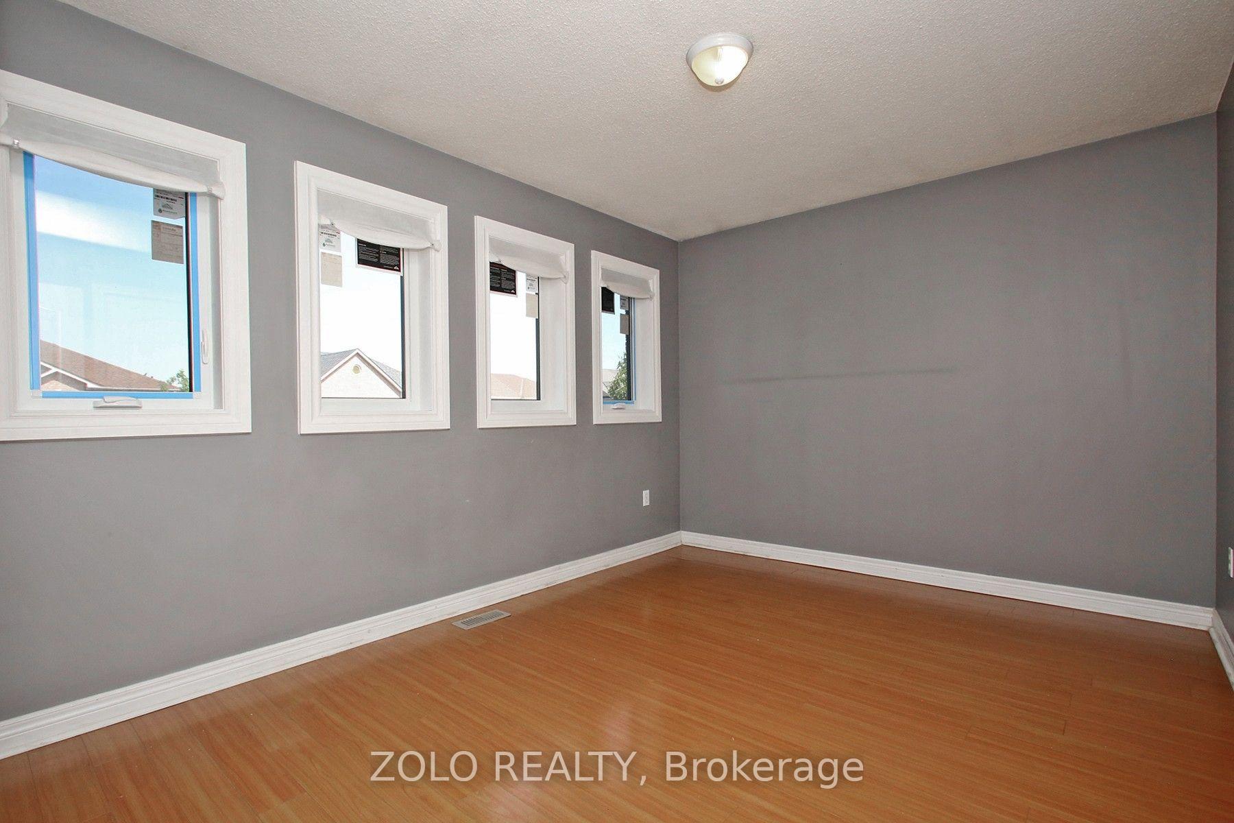 Photo 12 of 37 Sewells Lane S, Brampton, Fletcher's Meadow — HOMEH