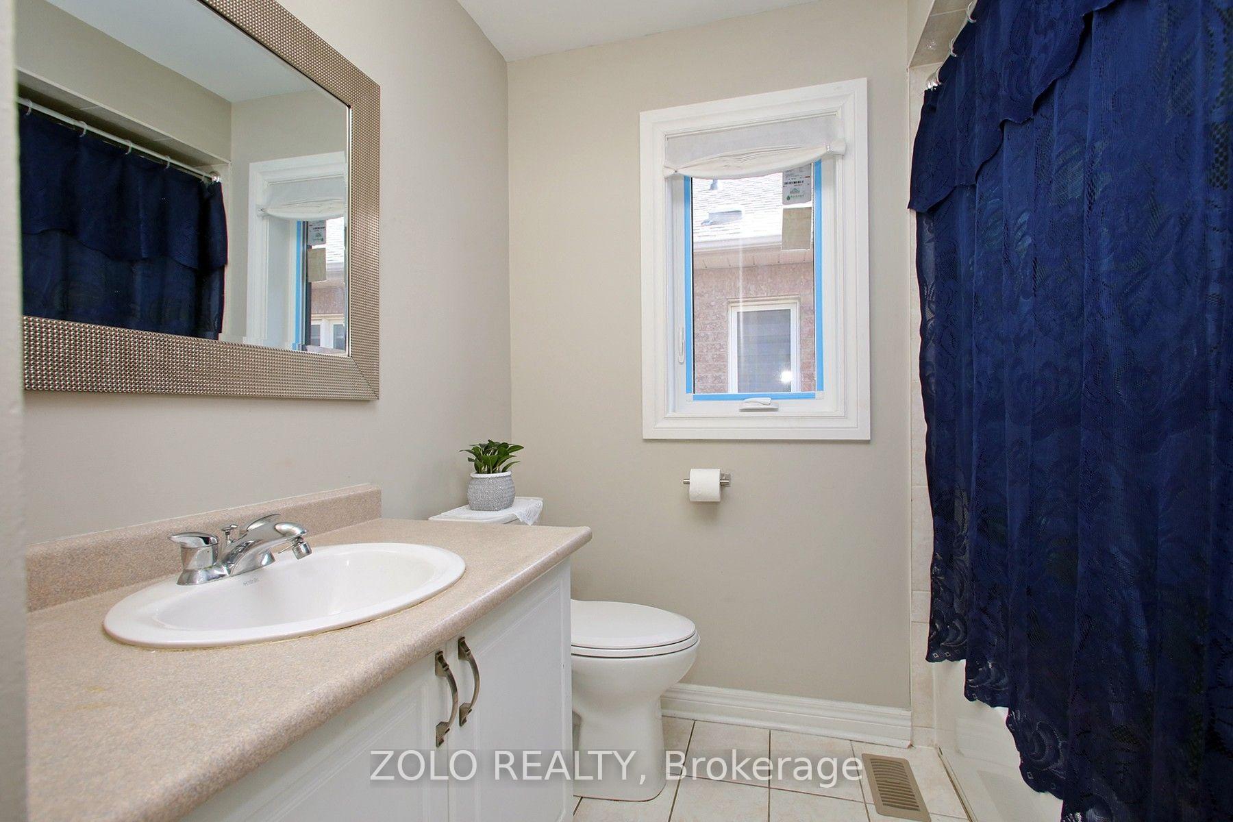 Photo 13 of 37 Sewells Lane S, Brampton, Fletcher's Meadow — HOMEH