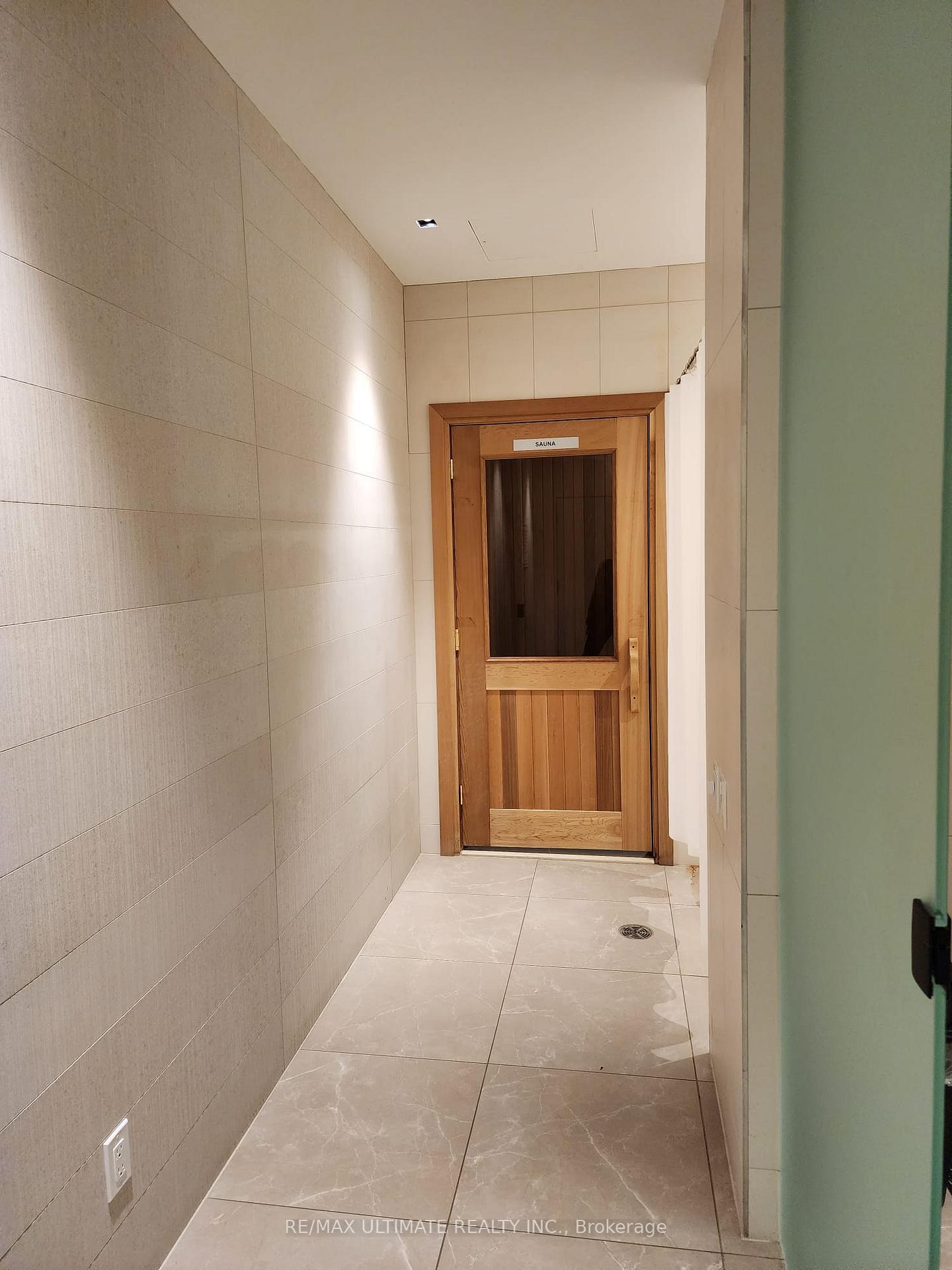 Photo 2 of Unit 1703, 1255 Bayly Street, Pickering, Bay Ridges — HOMEH