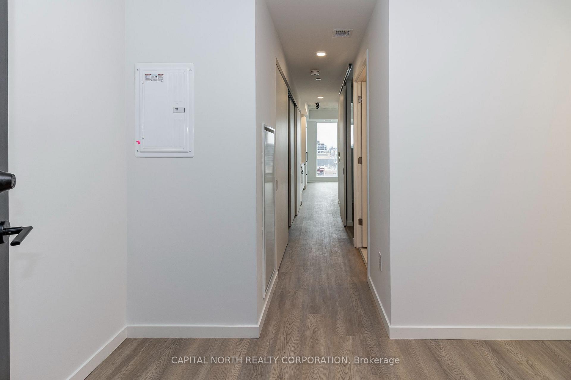 Photo 7 of Unit 709, 689 Queensway, Etobicoke, Stonegate-Queensway — HOMEH