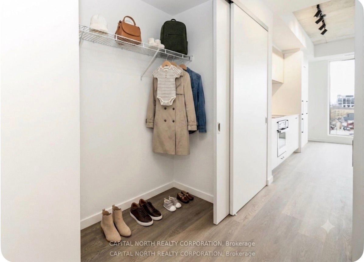Photo 10 of Unit 709, 689 Queensway, Etobicoke, Stonegate-Queensway — HOMEH