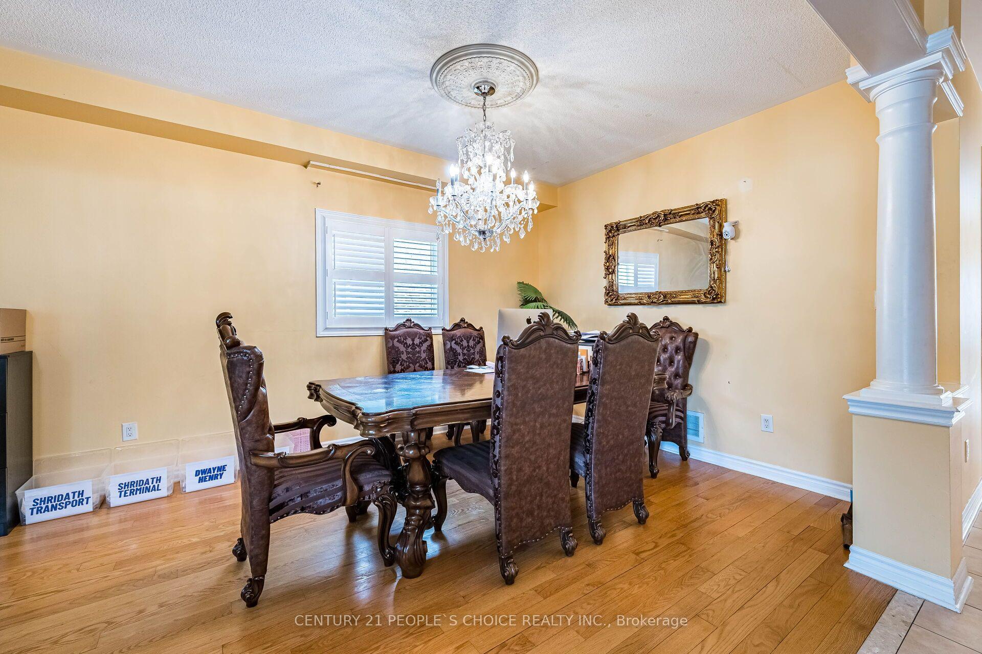 Photo 7 of 233 Vellore Avenue, Vaughan, Vellore Village — HOMEH
