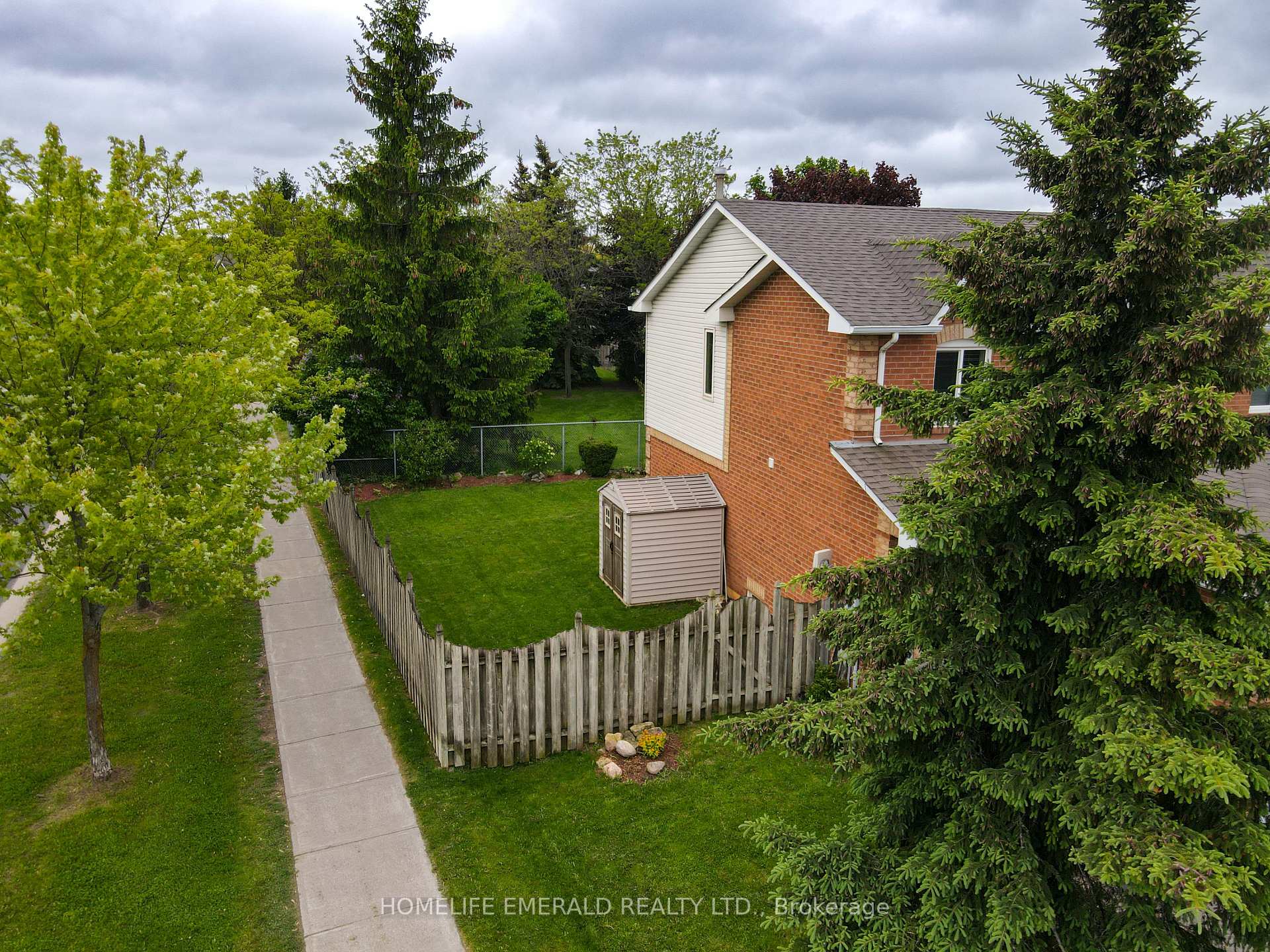 Photo 4 of 1 Potter Crescent, New Tecumseth, Tottenham — HOMEH