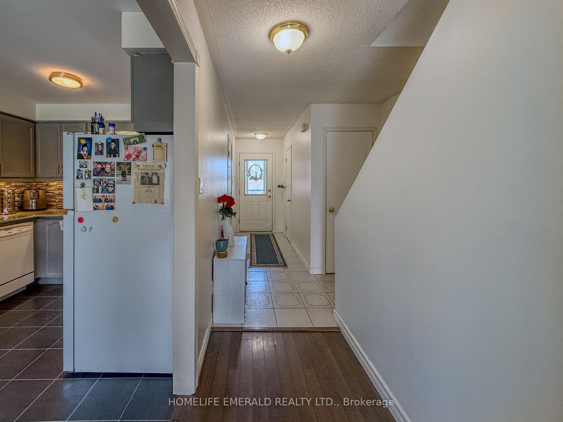Photo 17 of 1 Potter Crescent, New Tecumseth, Tottenham — HOMEH