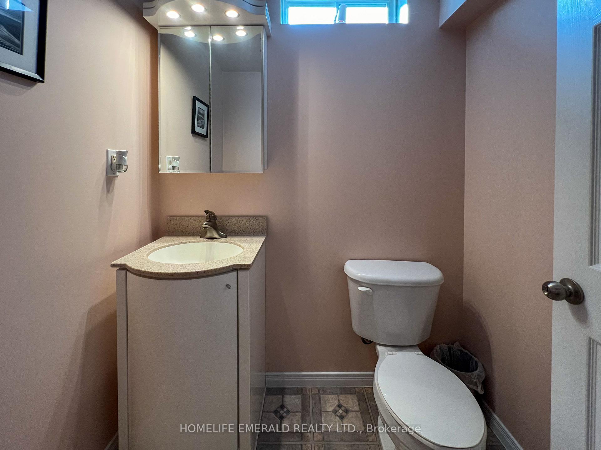 Photo 38 of 1 Potter Crescent, New Tecumseth, Tottenham — HOMEH