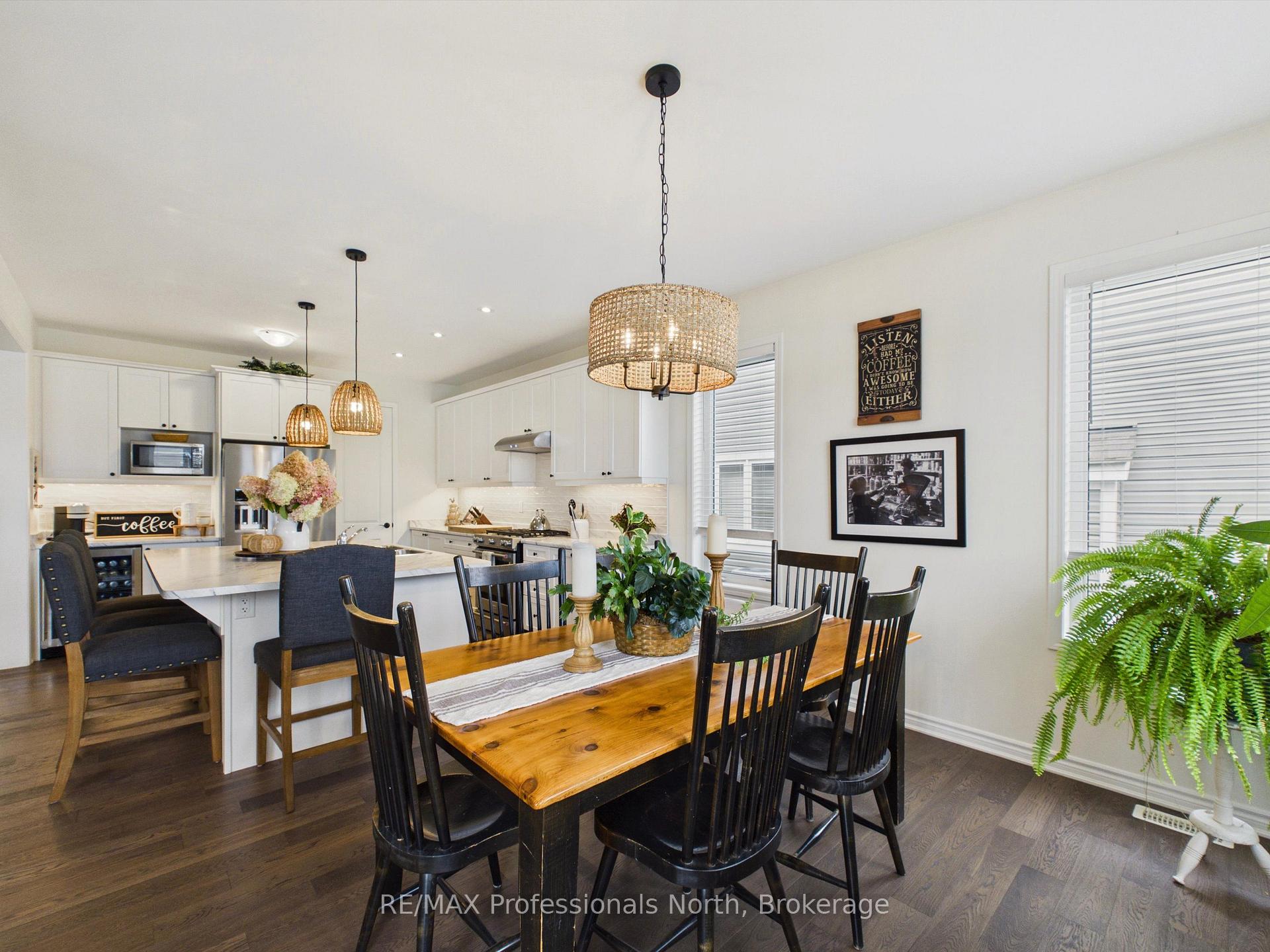 Photo 14 of 42 Chambery Street, Bracebridge, Macaulay — HOMEH