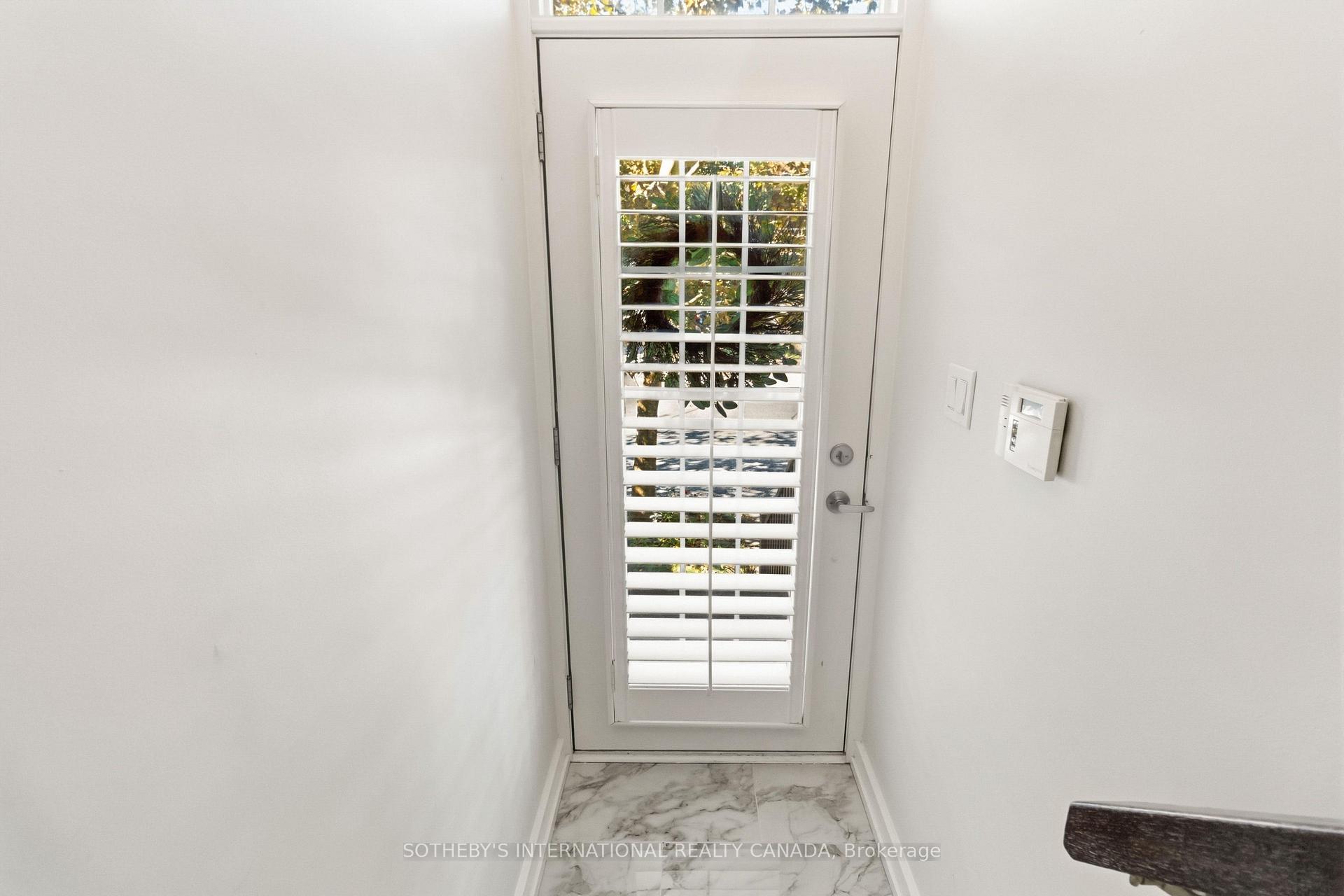 Photo 4 of 4314 Ingram Common, Burlington, Shoreacres — HOMEH