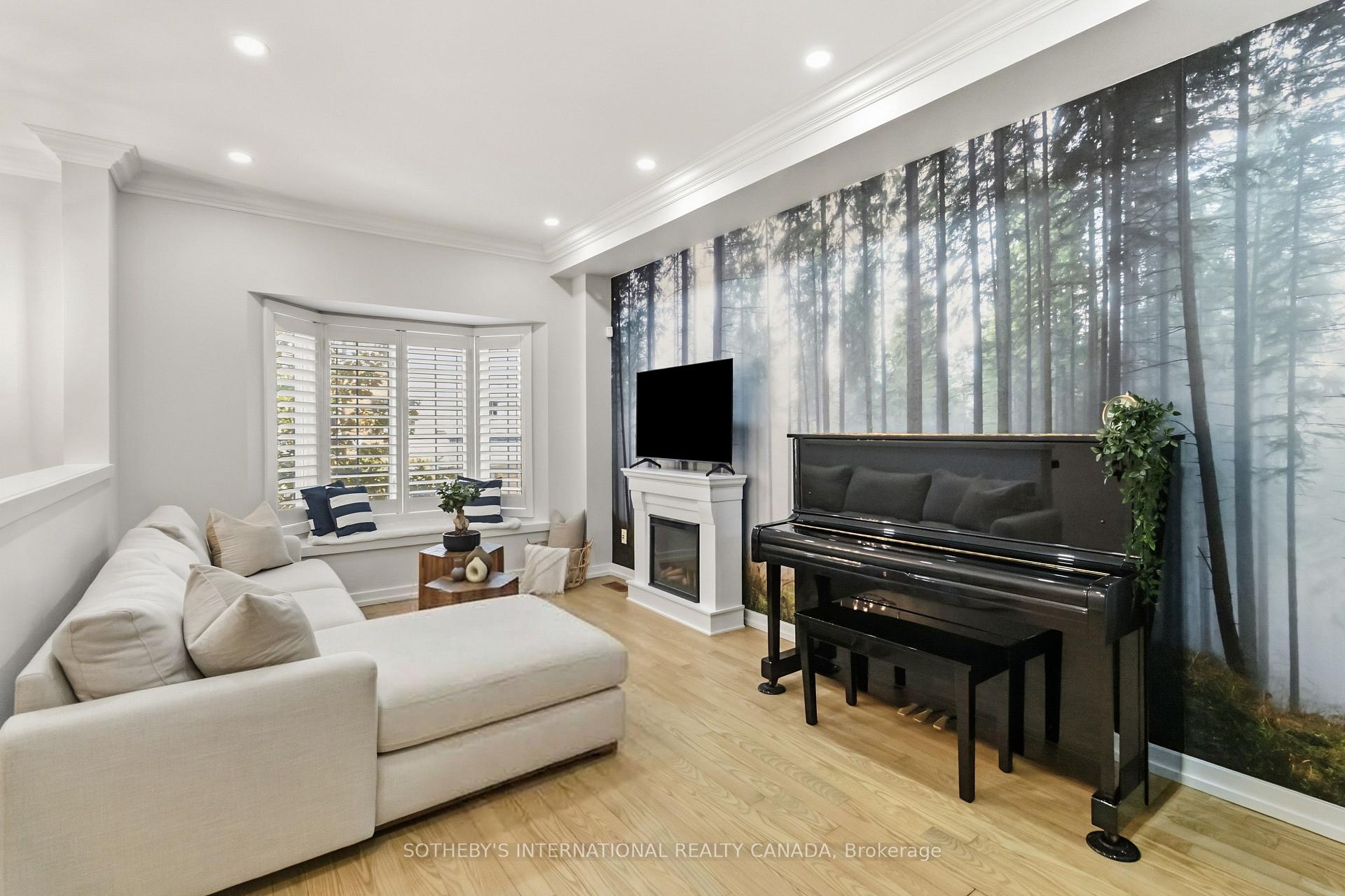 Photo 5 of 4314 Ingram Common, Burlington, Shoreacres — HOMEH