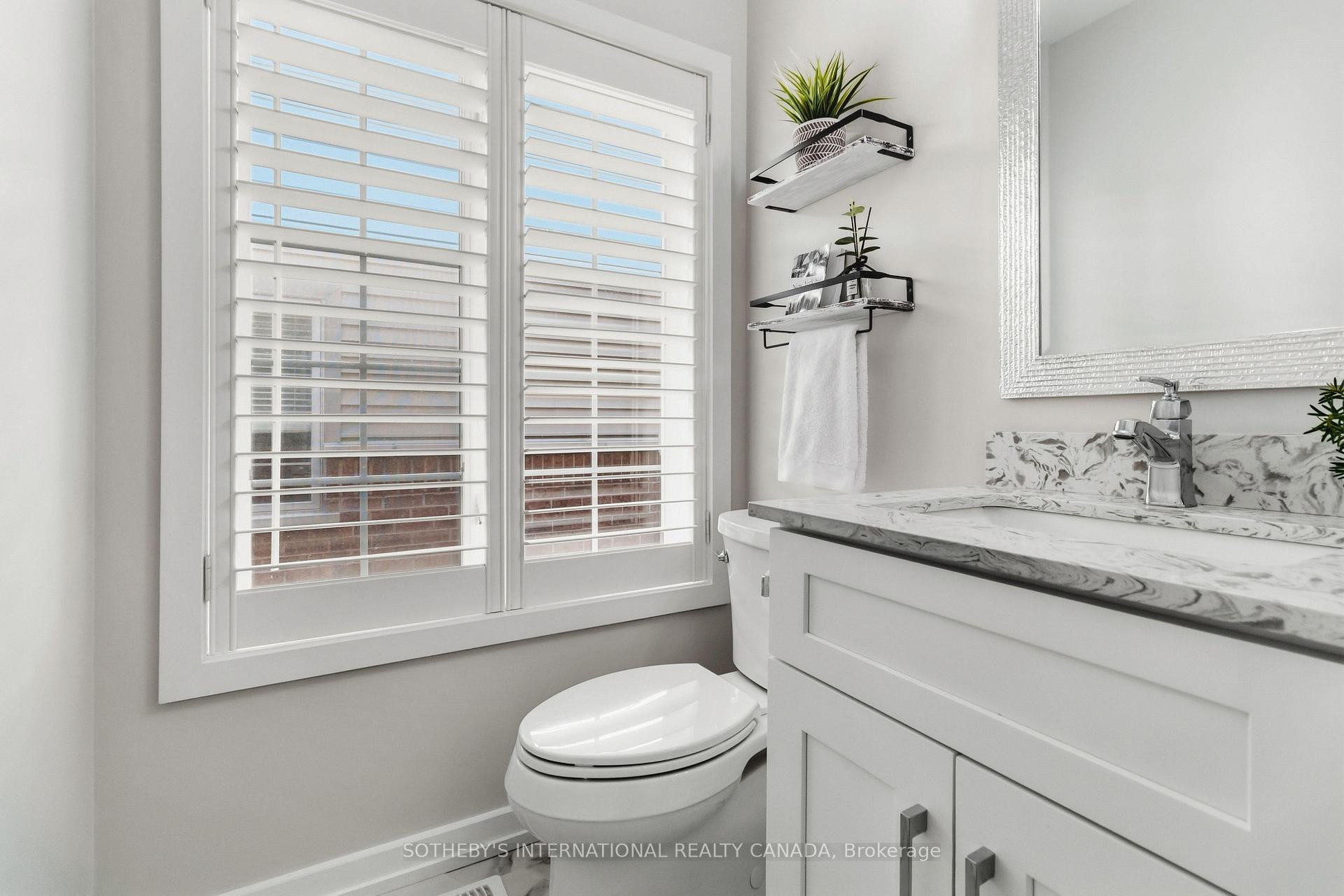 Photo 9 of 4314 Ingram Common, Burlington, Shoreacres — HOMEH