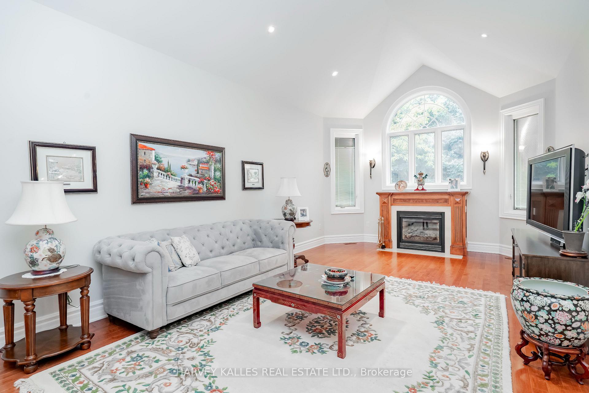 Photo 22 of 2370 Hammond Road, Mississauga, Sheridan — HOMEH