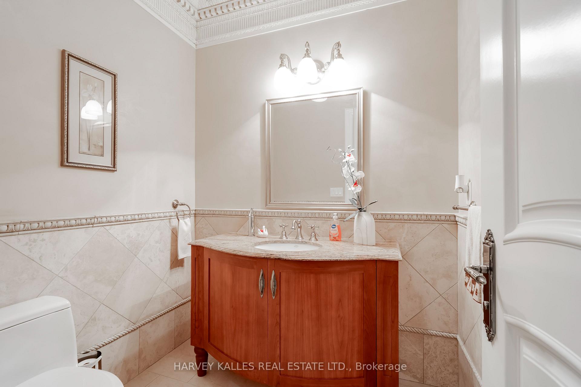 Photo 24 of 2370 Hammond Road, Mississauga, Sheridan — HOMEH