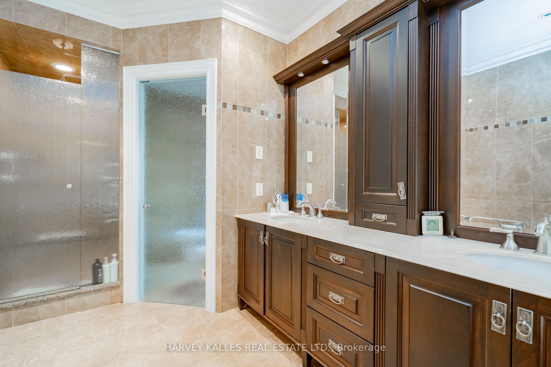 Photo 32 of 2370 Hammond Road, Mississauga, Sheridan — HOMEH